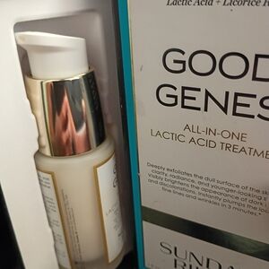 Sunday Riley Gold and White Skincare Peel